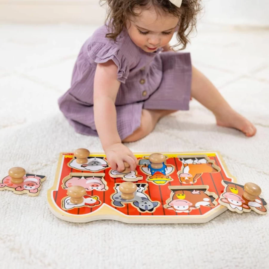 Melissa & Doug Farm Animals Wooden Puzzle for Toddlers - Chunky Peg Board with Jumbo Knobs, Preschool Learning Toy for Kids Ages 1+
