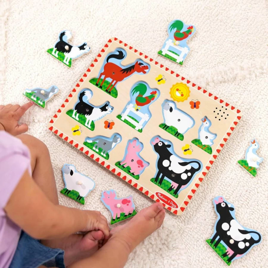 Melissa & Doug Wooden Farm Animal Sound Puzzle - 8-Piece Peg Puzzle with Realistic Sound Effects for Toddlers